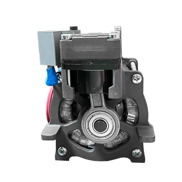 Vacuum pump front